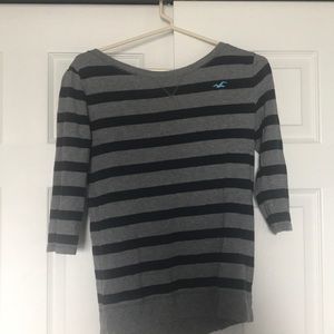 Hollister 3/4 sleeve sweater